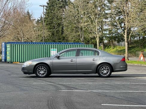 Used 2007 Buick Lucerne CXL w/ Luxury Package FWD image 2