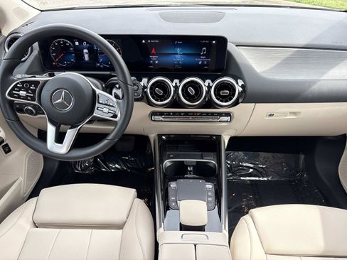Used 2023 Mercedes-Benz GLA 250 image 28