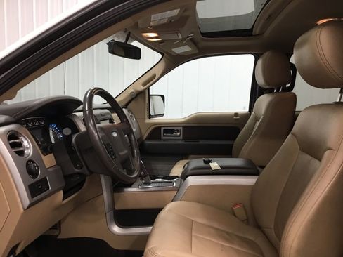 Used 2014 Ford F150 Lariat w/ Equipment Group 502A Luxury image 7