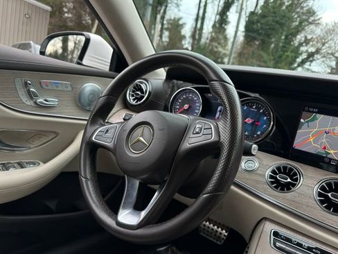 Used 2018 Mercedes-Benz E 400 Coupe image 21