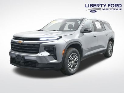Used 2024 Chevrolet Traverse LS