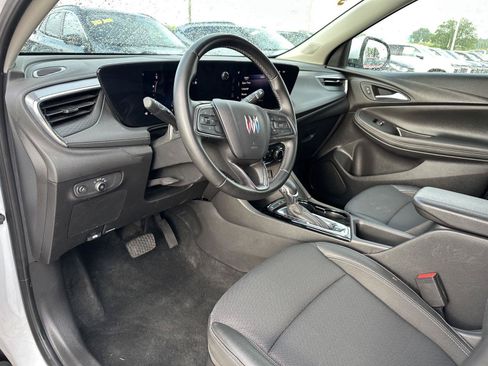 Used 2025 Buick Encore GX Preferred FWD image 20