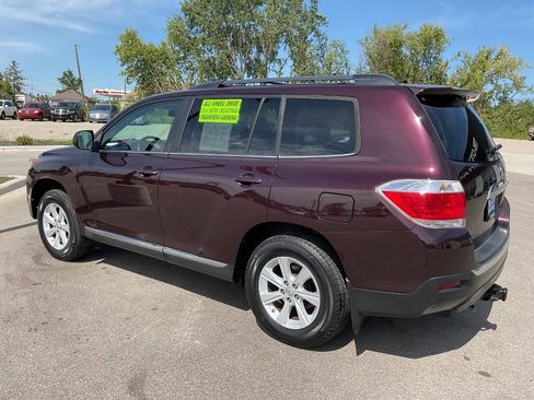 Used 2013 Toyota Highlander SE AWD/4WD image 4