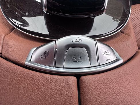 Used 2023 Mercedes-Benz E 450 Cabriolet image 33