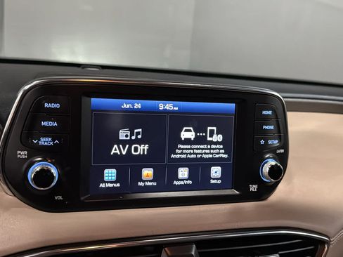 Used 2019 Hyundai Santa Fe SEL AWD/4WD image 15