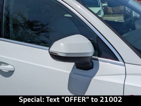 Used 2022 Audi Q3 2.0T Premium Plus AWD/4WD image 12