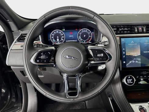 Used 2026 Jaguar F-PACE R-Dynamic S AWD/4WD image 12