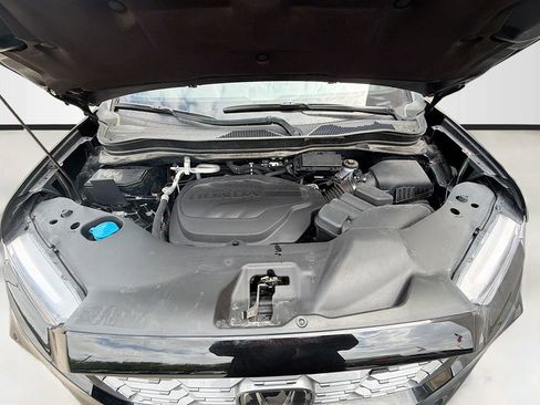 Used 2025 Honda Ridgeline TrailSport image 31