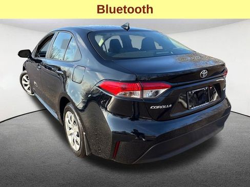 Certified 2025 Toyota Corolla LE image 11