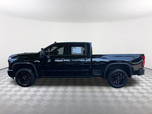 Used 2025 Chevrolet Silverado 3500 High Country w/ Midnight Edition AWD/4WD image 8