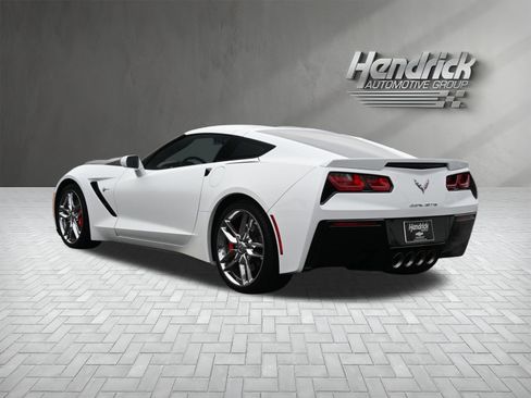 Used 2016 Chevrolet Corvette Stingray Coupe w/ 3LT Preferred Equipment Group image 8