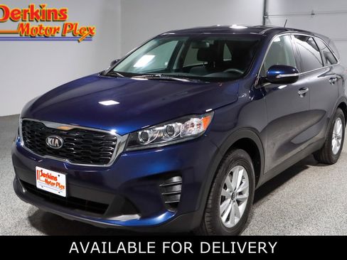Used 2020 Kia Sorento LX FWD image 1