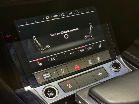 Used 2022 Audi e-tron Premium image 28