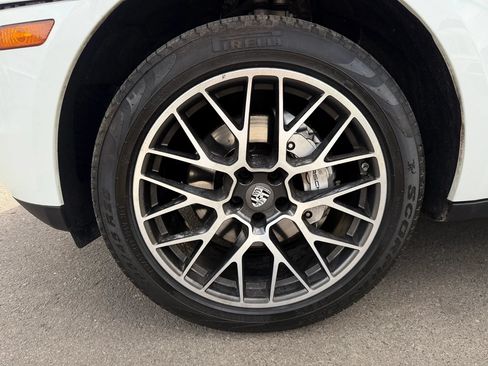 Used 2017 Porsche Macan S AWD/4WD image 37