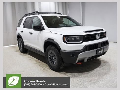 New 2026 Honda Pilot TrailSport image 1