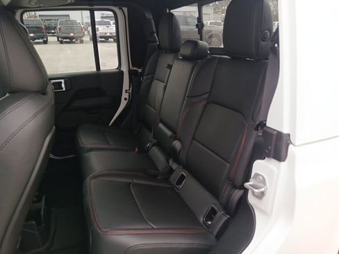 New 2026 Jeep Gladiator Rubicon image 19