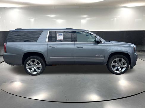 Used 2020 GMC Yukon XL Denali w/ Denali Ultimate Package AWD/4WD image 4