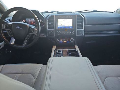 Certified 2021 Ford Expedition Max Platinum AWD/4WD image 9