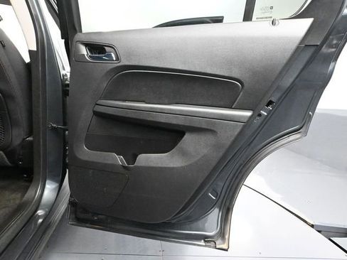 Used 2017 Chevrolet Equinox LT w/ Convenience Package FWD image 35