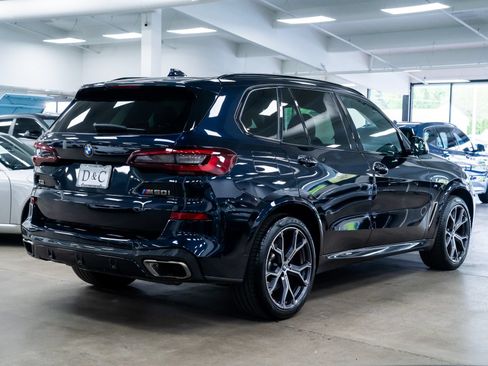 Used 2022 BMW X5 M50i AWD/4WD image 7
