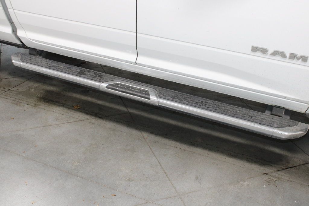 Used 2022 RAM 2500 Big Horn AWD/4WD image 12