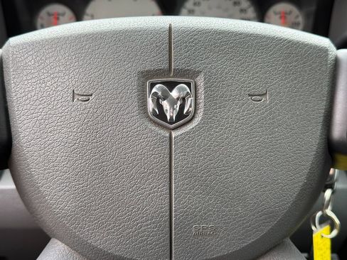 Used 2007 Dodge Ram 3500 Truck SLT image 35