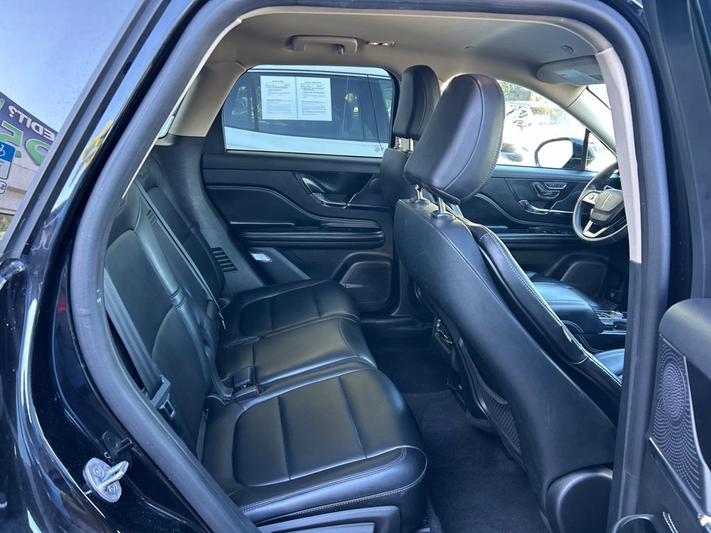 Used 2023 Lincoln Corsair AWD image 42