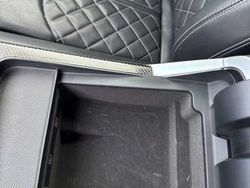 Used 2022 Audi SQ8 Prestige image 21