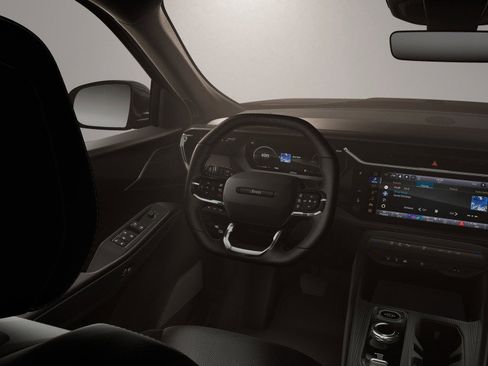 New 2026 Jeep Cherokee Laredo image 9