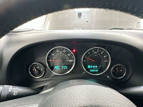 Used 2017 Jeep Wrangler Unlimited Sport w/ Quick Order Package 24S AWD/4WD image 11