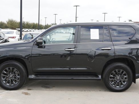 Used 2023 Lexus GX 460 Premium image 5
