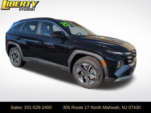 Certified 2025 Hyundai Tucson SEL image 1