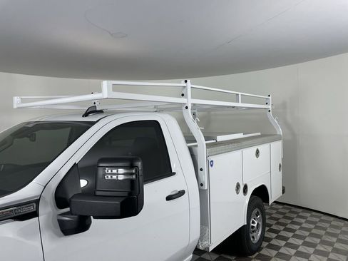 New 2025 GMC Sierra 2500 Pro w/ Convenience Package image 31