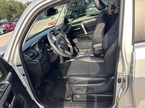 Used 2021 Toyota 4Runner Limited AWD/4WD image 17