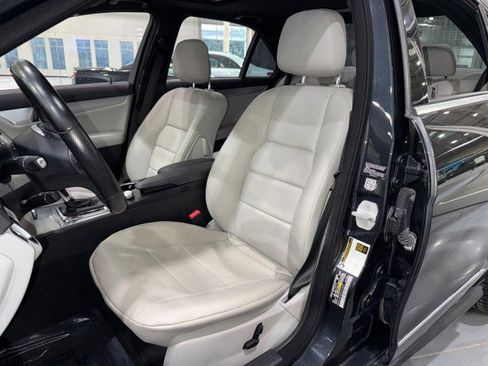 Used 2014 Mercedes-Benz C 250 Sedan image 44