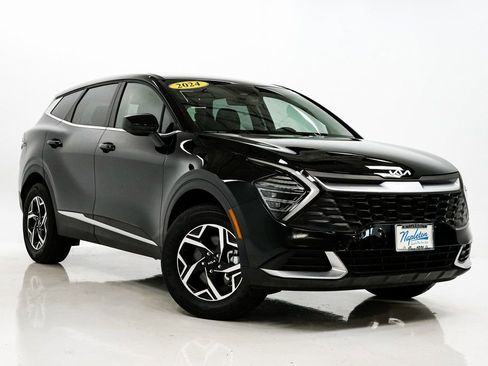 Certified 2024 Kia Sportage LX image 5