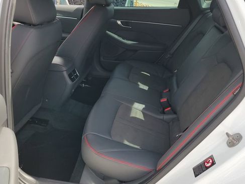 Used 2023 Hyundai Sonata SEL Plus FWD image 11