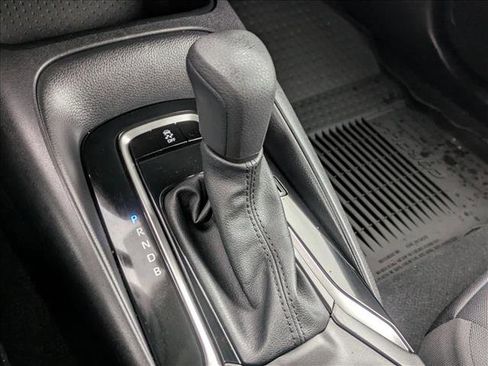 Certified 2025 Toyota Corolla LE image 11