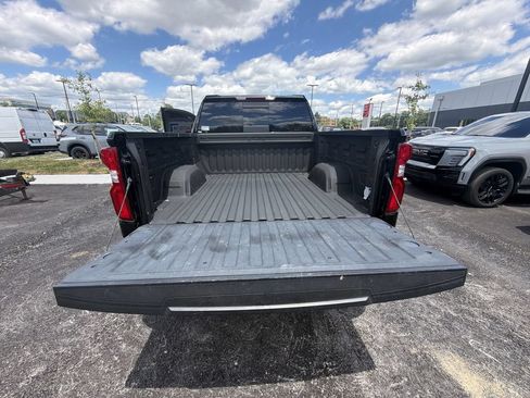 Used 2021 Chevrolet Silverado 1500 LT Trail Boss w/ Convenience Package II AWD/4WD image 22