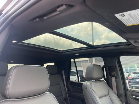 Used 2022 GMC Yukon Denali AWD/4WD image 20