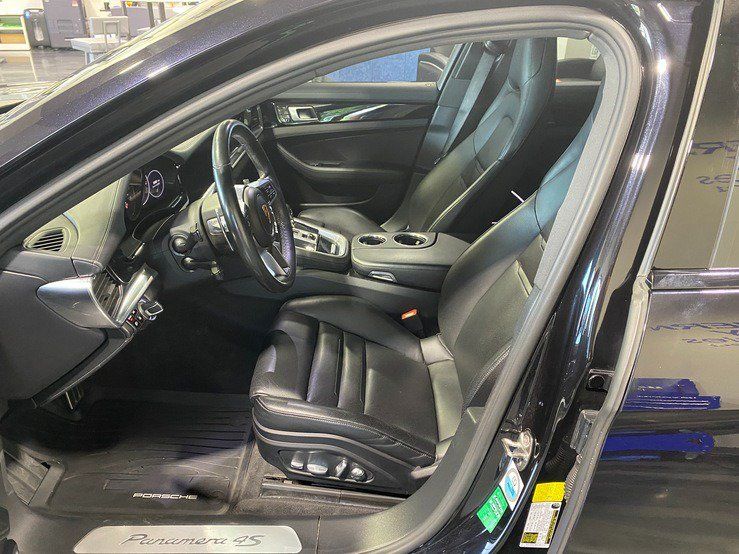 Used 2018 Porsche Panamera 4S AWD/4WD image 13