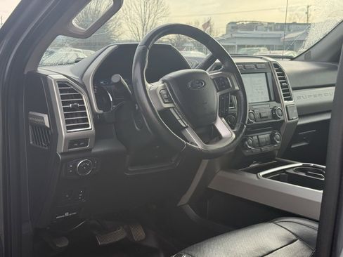 Used 2017 Ford F350 Lariat w/ Lariat Ultimate Package image 5