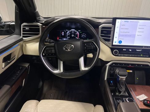 Used 2022 Toyota Tundra 1794 Edition image 12