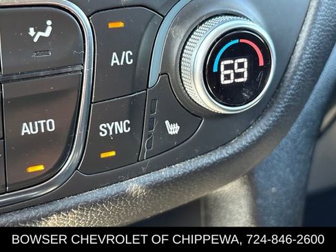 Certified 2020 Chevrolet Equinox LT AWD/4WD image 17