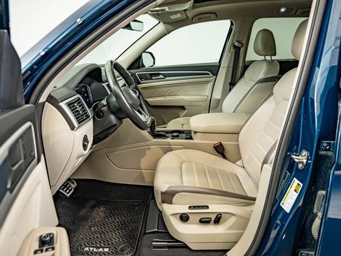 Used 2022 Volkswagen Atlas SEL Premium AWD/4WD image 29