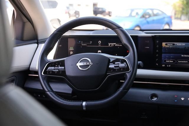Used 2023 Nissan Ariya FWD image 24
