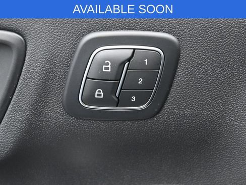 Used 2022 Ford Escape SEL w/ Technology Package FWD image 14
