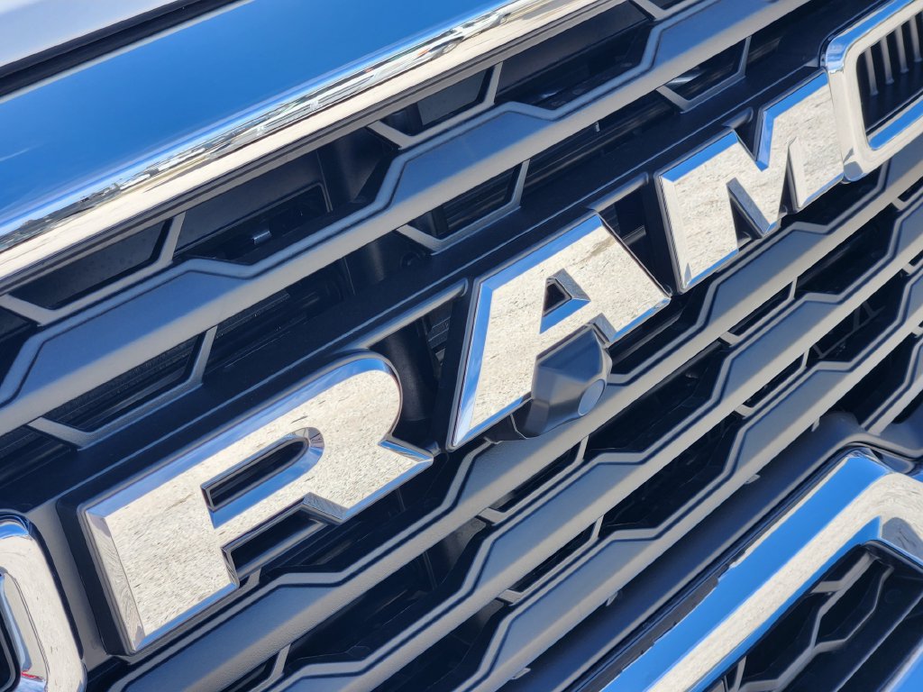 New 2026 RAM 2500 Tradesman w/ Chrome Appearance Group AWD/4WD image 8