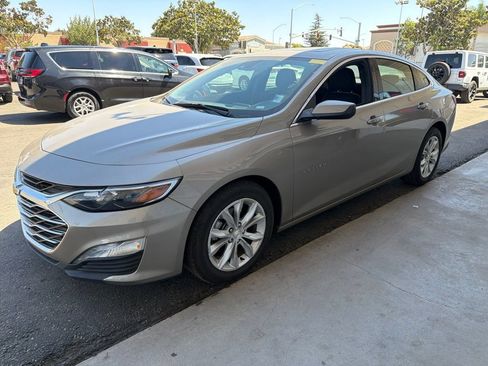 Used 2024 Chevrolet Malibu LT FWD image 4