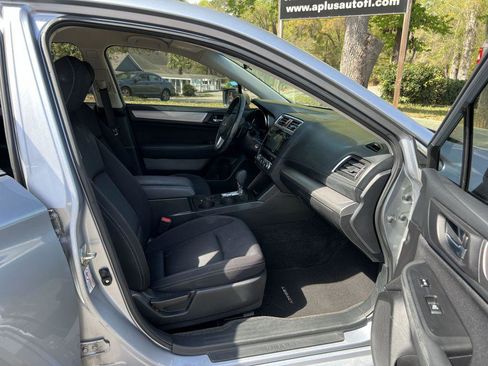 Used 2015 Subaru Legacy 2.5i Premium image 7